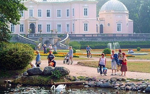 Легенда и янтарь Легенда и янтарь
