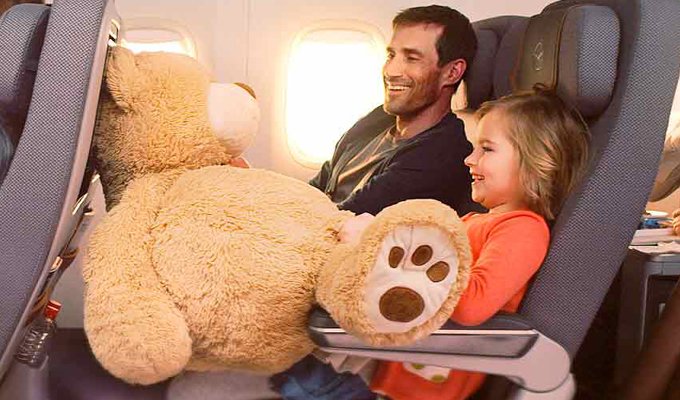 Lufthansa (Люфтганза) Lufthansa (Люфтганза)