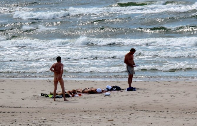 Шокирующий женский пляж Паланги